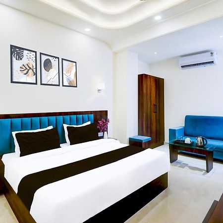 Collection O Golden Sapphire Hotel Джайпур Екстериор снимка