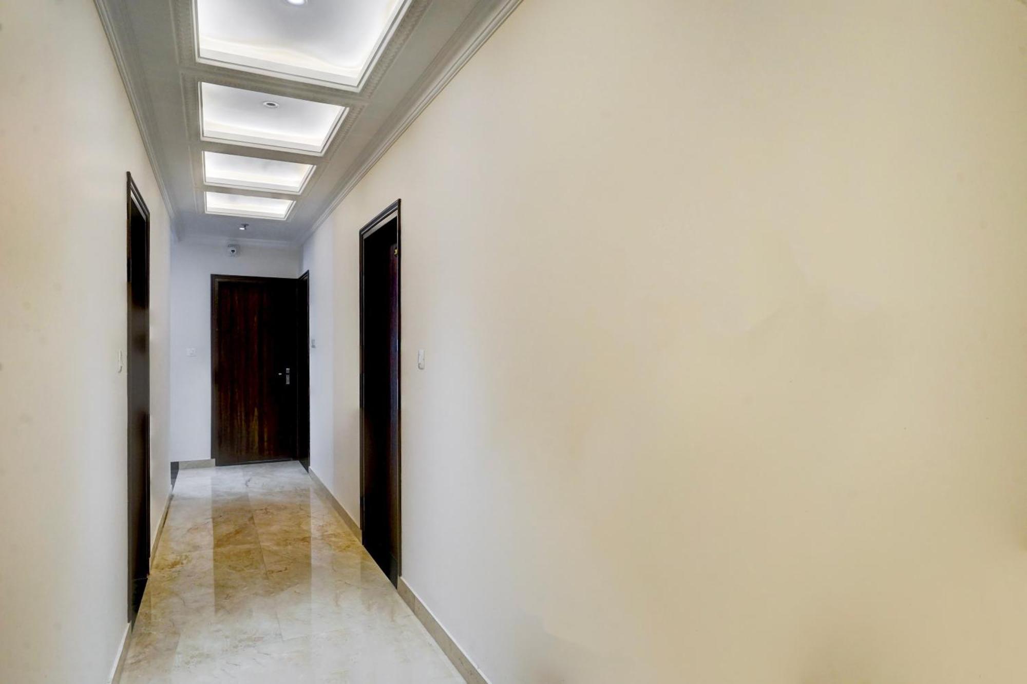 Collection O Golden Sapphire Hotel Джайпур Екстериор снимка